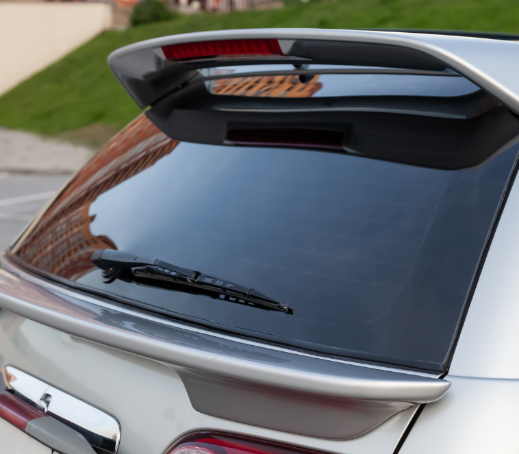 Back Glass Replacement in Vaughan: Heated Rear Window Repair Explained